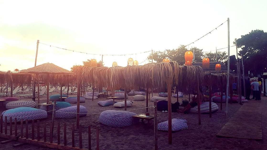 Alianthos Beach Apartment Βάρη Εξωτερικό φωτογραφία