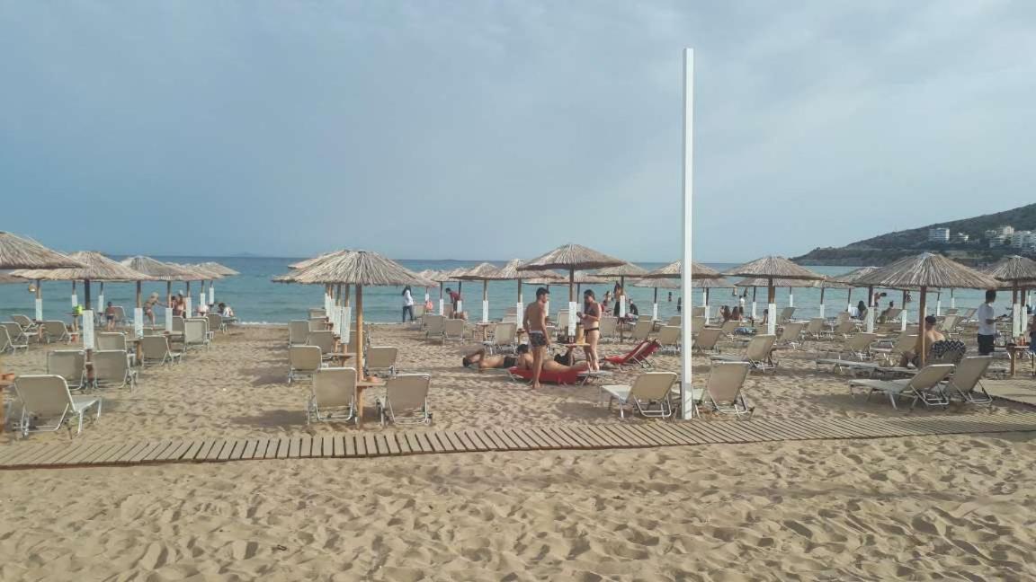 Alianthos Beach Apartment Βάρη Εξωτερικό φωτογραφία